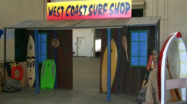 Beach – Surf Shop